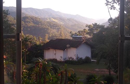 Nucleo Maua Hotel | Guest Rated 9.6: Experience Pousada na Colina Escape