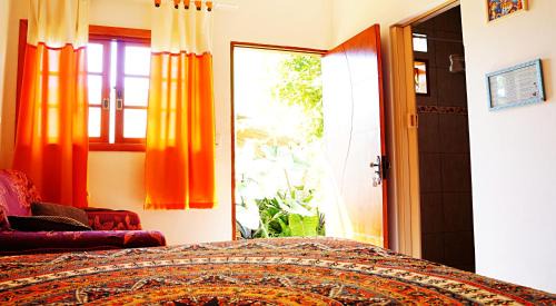 Sao Thome das Letras Hotel | Pet-Friendly Retreat: Pousada Namastê with High Guest Ratings