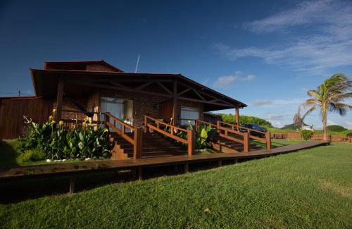 Fernando de Noronha Bed & Breakfast | Discover Pousada Naonda: Rated 9.8 with Family-Friendly Amenities