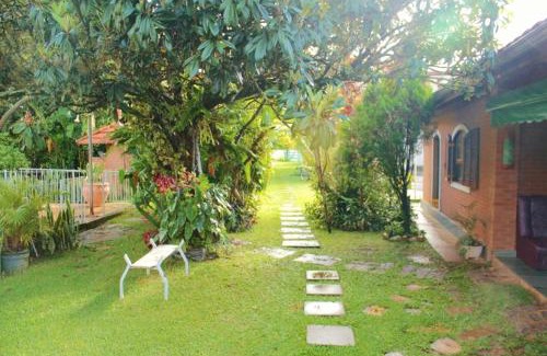 Sao Bento do Sapucai Hotel | Pet-Friendly Pousada Nasa with Pool & Family Amenities