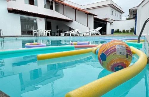 Jardim Esperanca Hotel | Relax at Pousada Natalli: Oceanfront Pool & Breakfast Included