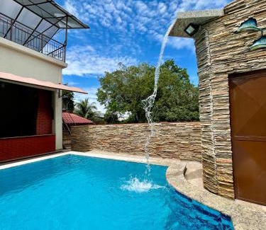 Porto Velho Hotel | Discover Pousada Nossas Raízes: Family-Friendly Retreat
