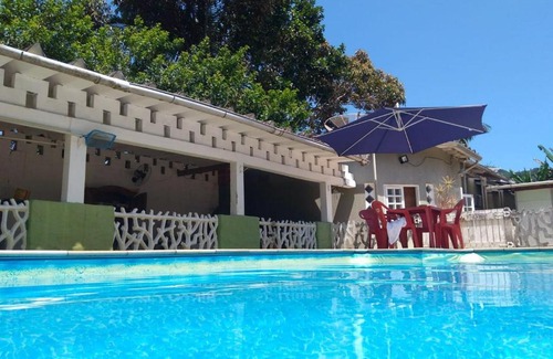 Lazaro Hotel | Discover Pousada Nova Primavera: Pet-Friendly Ocean Views