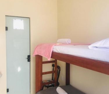Pinheira House | Pet-Friendly Pousada Nova Trilha with Ocean View