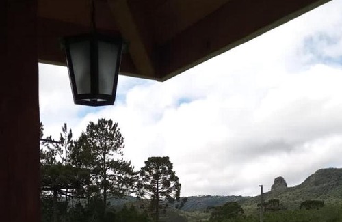 Rio Rufino Ski Chalet | Top-Rated Pousada Olho d'água with Ocean View & Breakfast