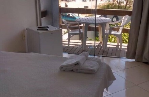 Foguete Hotel | Relaxing Retreat at Pousada On Shore with Spa & Breakfast