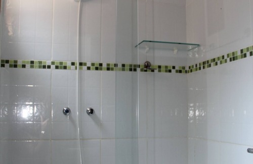 Ilha Grande Hotel | Discover Pousada Ouro Verde: Spa & Breakfast Included!