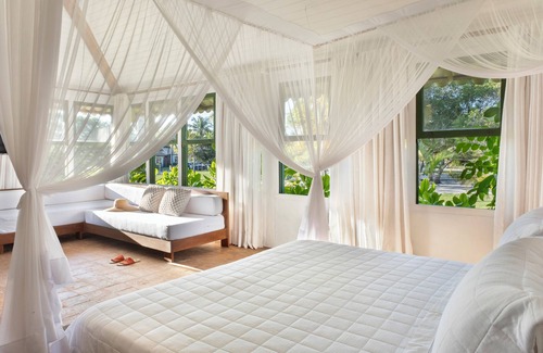 Curuipe Hotel | Idyllic Pousada Outeiro: Pool, Ocean Views & High Ratings