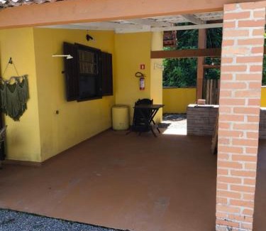 Itapoa Cabin | Pet-Friendly Pousada Pássaros Park with Oceanfront Bliss