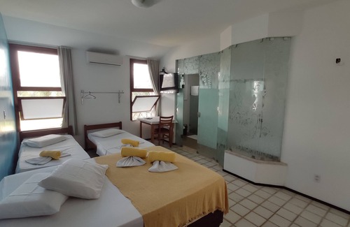 Olho D'agua Hotel | Relax at Pousada Pôr do Sol with Pool, Spa & Dining