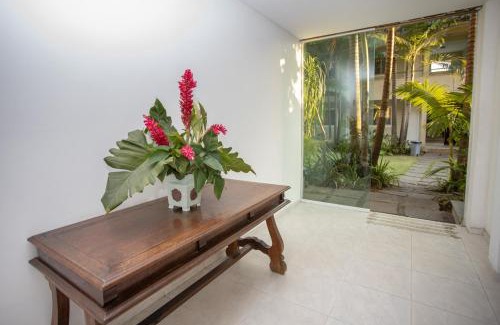 Centro Hotel | Inviting Pousada Palmeira Real: Pool, Breakfast & Family Fun