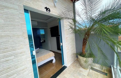 Pereque-Acu Hotel | Relax at Pousada Papito: Ocean Views & Pool Access