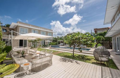 Vila da Trinta Hotel | Discover Pousada Paraíso Noronha: Oceanfront Bliss Awaits