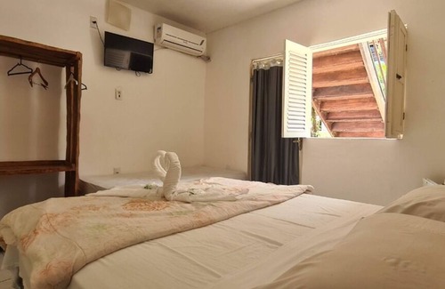 Marechal Deodoro Hotel | Relax at Pousada Paradiso Tropical with Pool and Spa