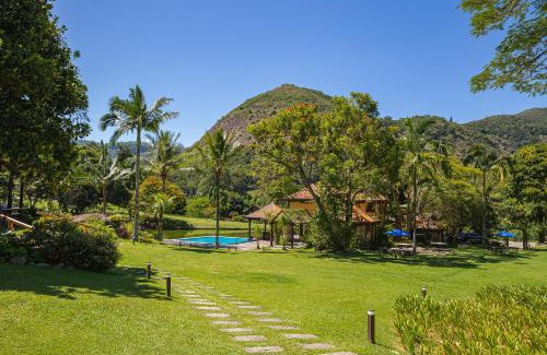 Itaipava Hotel | Discover Pousada Parador Santarém: Oceanfront Bliss Awaits