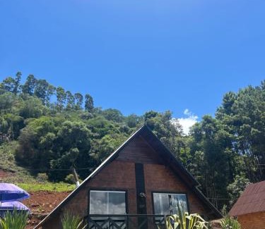 Abdon Batista Cabin | Pet-Friendly Retreat at Pousada Paraiso RM with Pool & Hot Tub