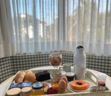 Treze Tilias House | Pet-Friendly Pousada Pattis - Guest Rated 10/10