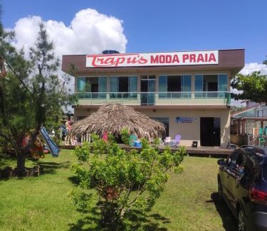 Palhoca Hotel | Oceanfront Pousada Pegadas na Areia: Pet Friendly Retreat