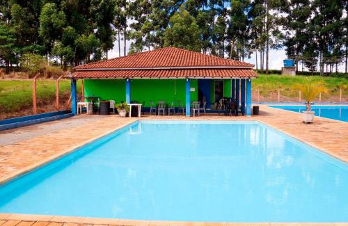 Itamogi House | Pet-Friendly Pousada - Pesqueiro do Brasinha with Pool
