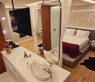 Vila Suzana Hotel | Relax at Pousada Pinhão e Poesia - Rated 9.1/10 with Hot Tub
