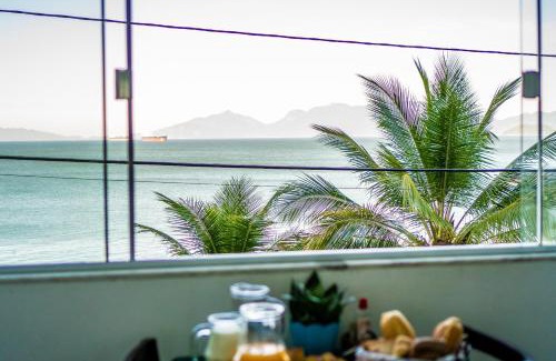 Mangaratiba Hotel | Oceanfront Escape at Pousada Piquara with Pool Access