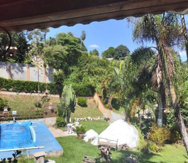 Mairipora House | Discover Pousada Pitoresca: Pet-Friendly Retreat with Pool