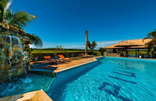 Pocone Bed & Breakfast | Discover Pousada Piuval: 4-Star Stay with Pool & Breakfast