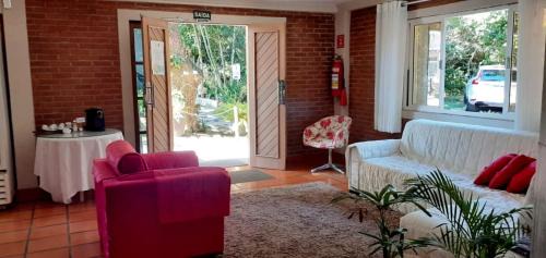 Manguinhos Hotel | Ocean View Retreat at Pousada Pomar De Manguinhos