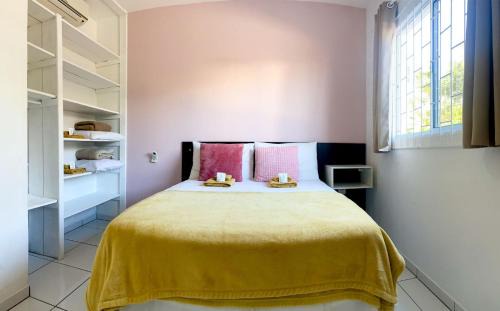 Florianopolis Hotel | Pet-Friendly Pousada Ponta do Lago with Oceanfront Views