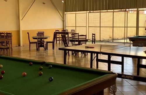 Quatis Hotel | Discover Pousada Por do Sol: Poolside Family Retreat