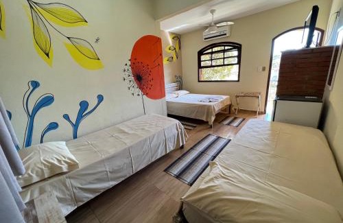 Quatis Hotel | Discover Pousada Por do Sol: Poolside Family Retreat