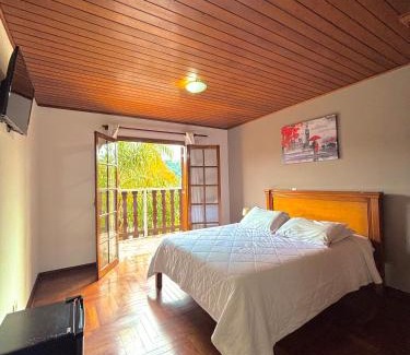 Vila Loli Hotel | Cozy Pousada Campos de Paiva: Child-Friendly Retreat
