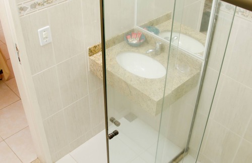 Braga Hotel | Beachside Retreat: Pousada Portal Do Mar with Pool & Spa