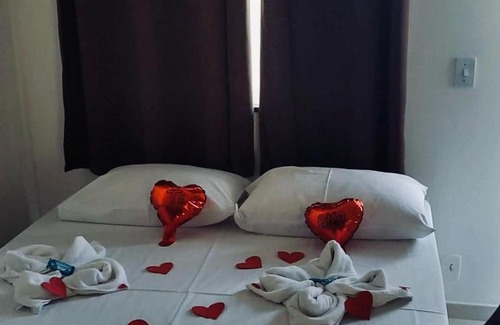 Cem Bracas Hotel | Discover Pousada Portico de Buzios: Family-Friendly Retreat