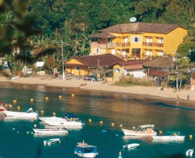 Ilha Grande Hotel | Beachfront Bliss at Pousada Porto Girassol - Rated 9/10