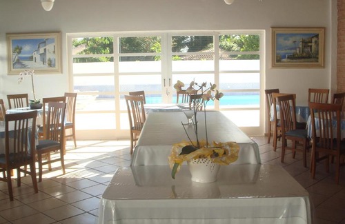 Caraguatatuba Hotel | Beautiful Pousada Praia da Cocanha with Ocean View & Pool