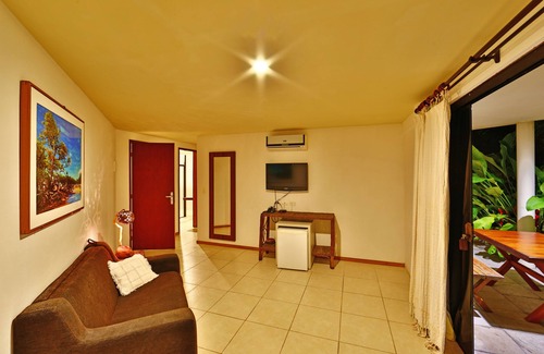 Praia dos Carneiros Hotel | Discover Pousada Praia dos Carneiros with Ocean View & Pool