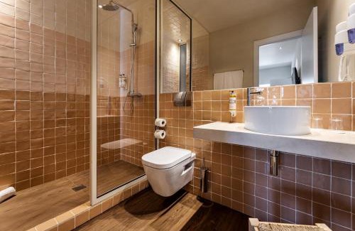 Vila Real Santo Antonio Hotel | Pousada Vila Real Santo Antonio: 4-Star Oceanfront Retreat