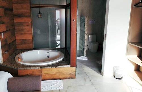 Bela Vista Hotel | Guest Rated 10/10 at Pousada Quintal da Lua with Pool & Spa