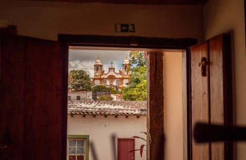 Tiradentes Hotel | Experience Comfort at Pousada Rústica - Guest Rated 9.4