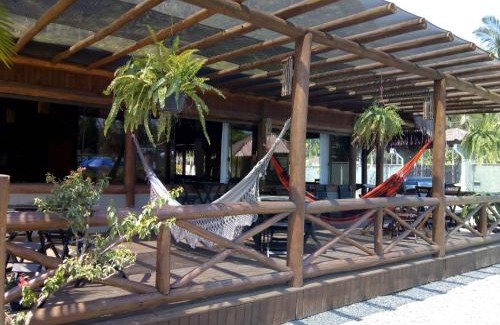 Garuva Hotel | Pet-Friendly Pousada Rancho do Nhesko with Pool & Breakfast