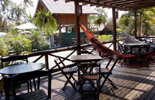 Garuva Hotel | Pet-Friendly Pousada Rancho do Nhesko with Pool & Breakfast