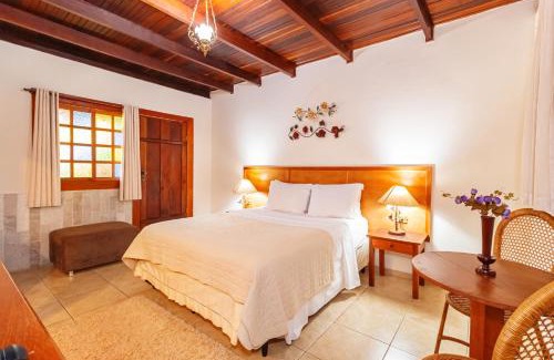 Centro Hotel | Relaxing Stay at Pousada Rancho do Ralf with Pool Access
