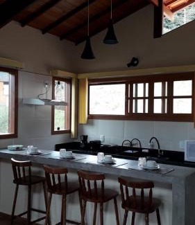 Sao Pedro da Serra Hotel | Kid-Friendly Haven at Pousada Recanto da Serra, Rated 9.3