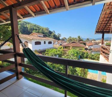 Pontal Bed & Breakfast | Discover Pousada Recanto da Ladeira with Pool Access