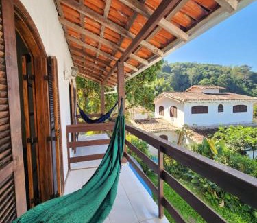 Pontal Bed & Breakfast | Discover Pousada Recanto da Ladeira with Pool Access