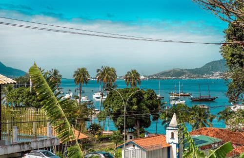 Ilhabela Hotel | Pet-Friendly Pousada Recanto da Villa with Oceanfront Views