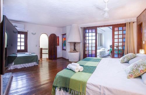 Ilhabela Hotel | Pet-Friendly Pousada Recanto da Villa with Oceanfront Views
