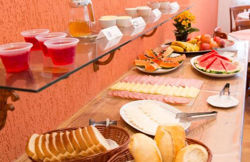Vila Inglesa Hotel | Relax at Pousada Recanto Feliz with Family-Friendly Amenities
