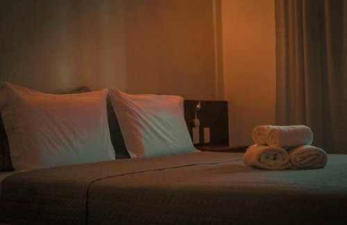 Vila do Abraao Hotel | Oceanfront Bliss at Pousada Recreio Da Praia: Family Friendly